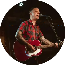  BJ Barnham, American Aquarium